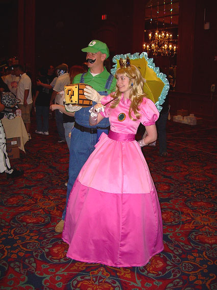 Luigi & Peach