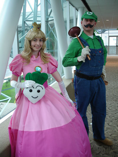 Peach & Luigi