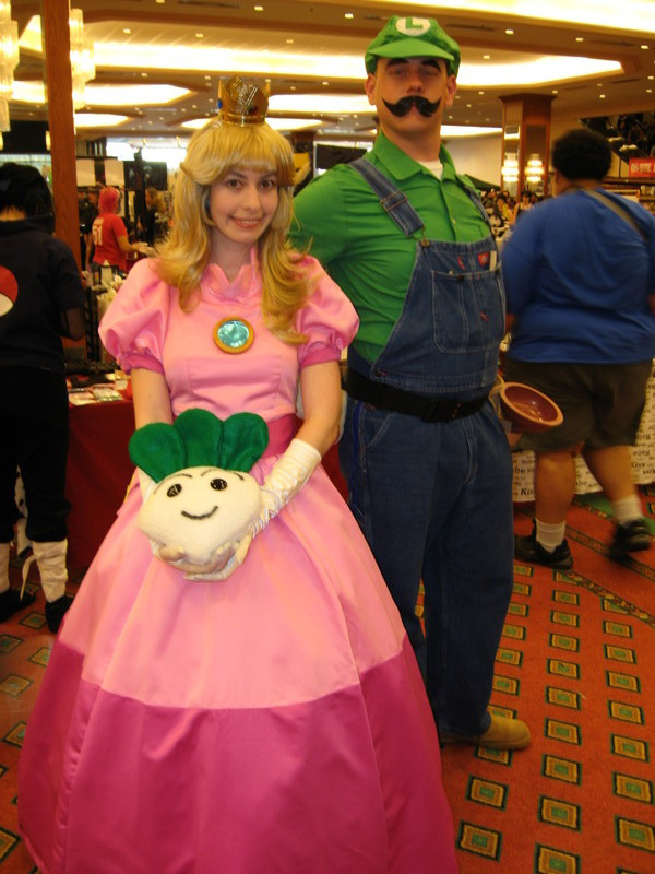 Peach & Luigi